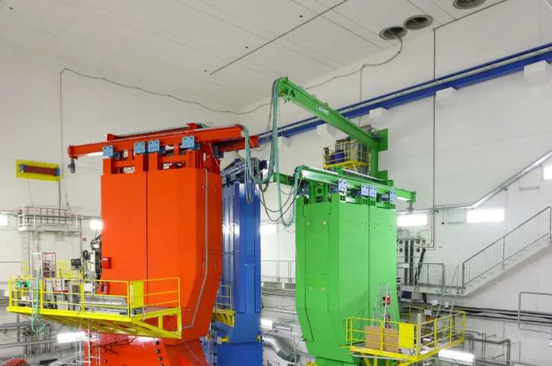 معمای طولانی‌مدت در پراکندگی الکترونی با اندازه‌گیری جدید