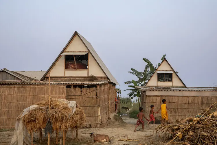 بهترین مقالات سال ۲۰۲۵: شیوههای چندگانه، واکنشهای زیستمحیطی، و معماری مراقبت - تصویر ۱ از ۳۶