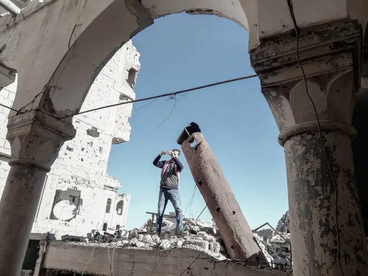 بهترین مقالات سال ۲۰۲۵: شیوههای چندگانه، واکنشهای زیستمحیطی، و معماری مراقبت - تصویر ۱۳ از ۳۶