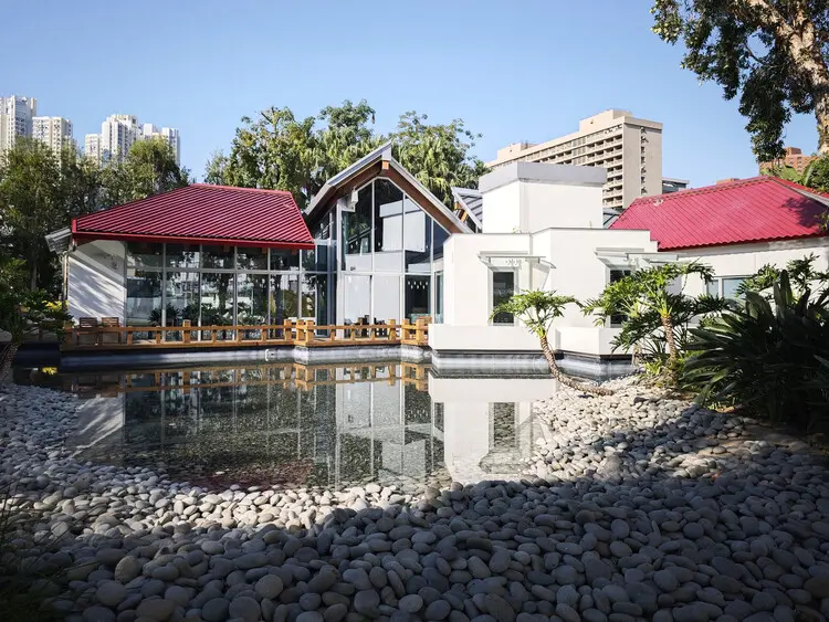 بهترین مقالات سال ۲۰۲۵: شیوههای چندگانه، واکنشهای زیستمحیطی، و معماری مراقبت - تصویر ۱۴ از ۳۶